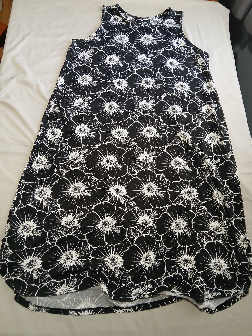 Black & White Floral Women's Dress
